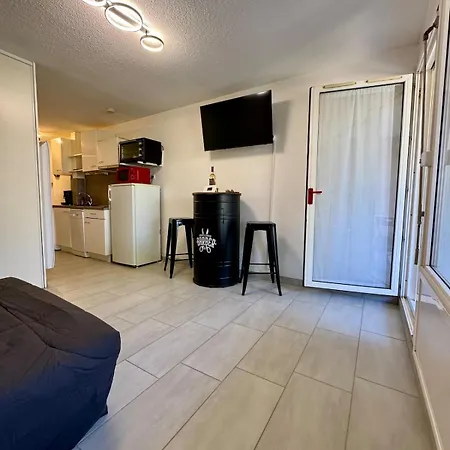 Joli A Quelques Metres Des Plages Apartman